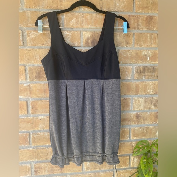 Lululemon Run: Tame Me Tank Top  Black Size 8 - Picture 3 of 8